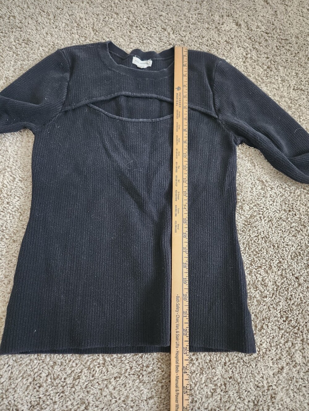 Good American Cut Out Rib Top Size 3/4 - Picture 7 of 8
